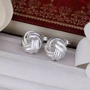 *Brand New* Silver knot Studs